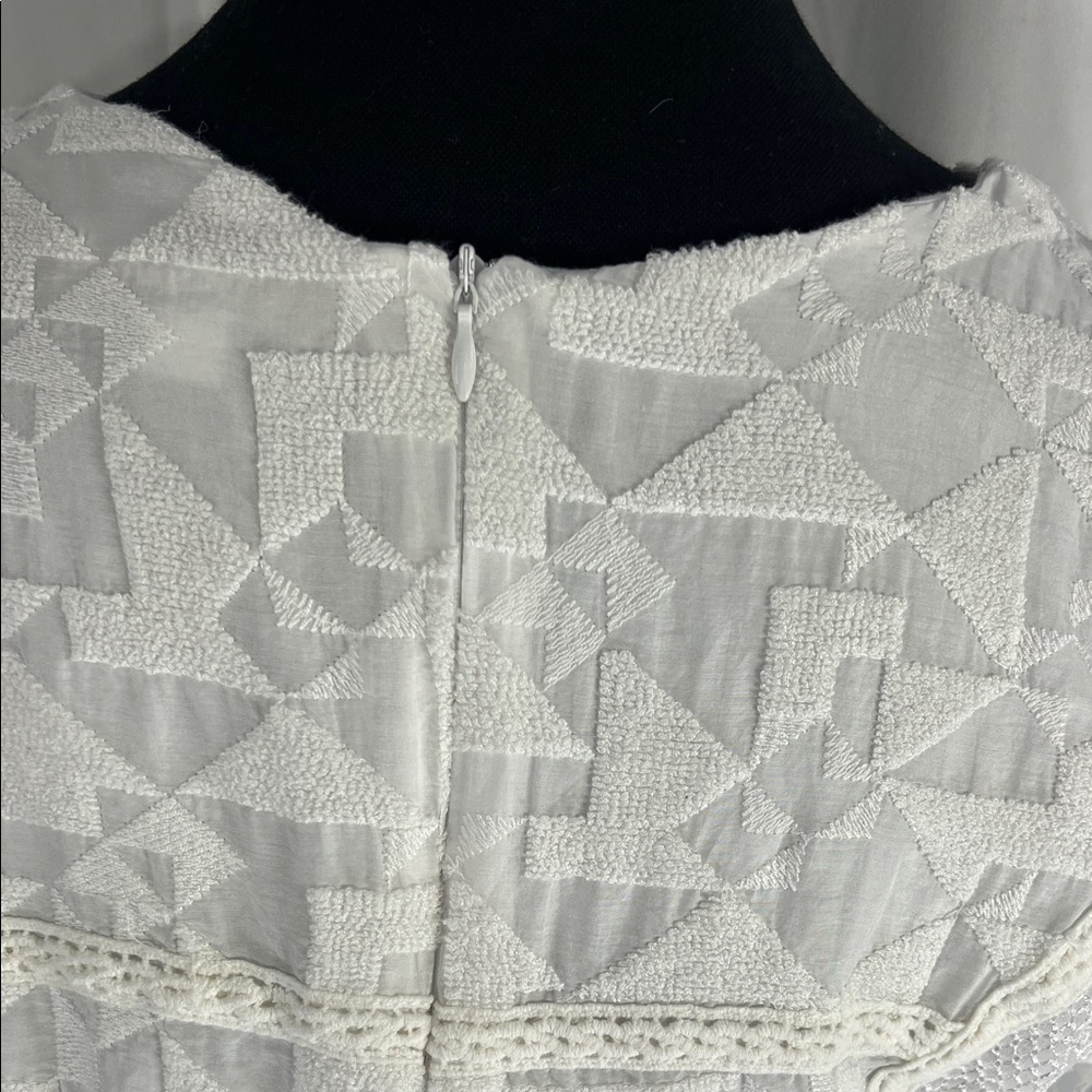 eri and ali White Lace Dress Size 8 - Picture 8 of 10